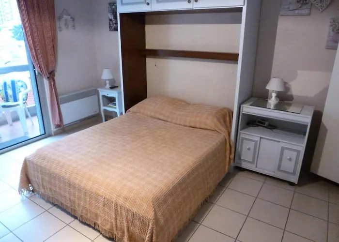 L'elvire - Chaleureux Dans Quartier Anime ! Mae-6964 エクスレバン