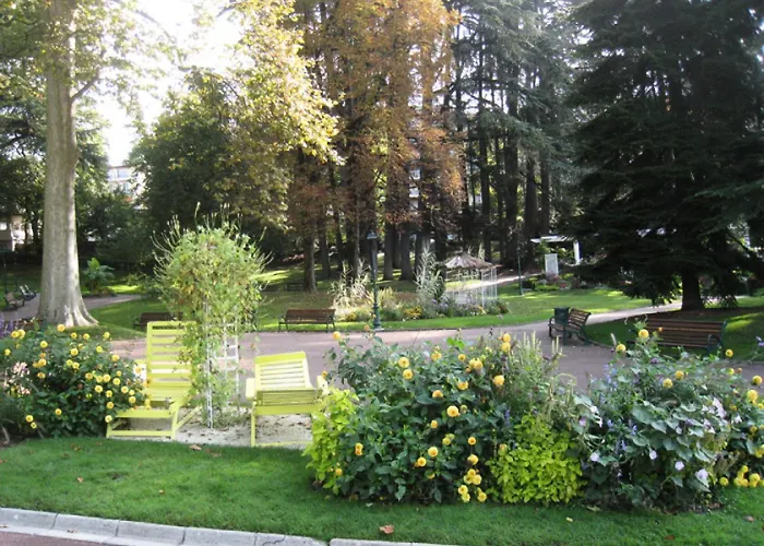 アパート L'elvire - Chaleureux Dans Quartier Anime ! Mae-6964 *